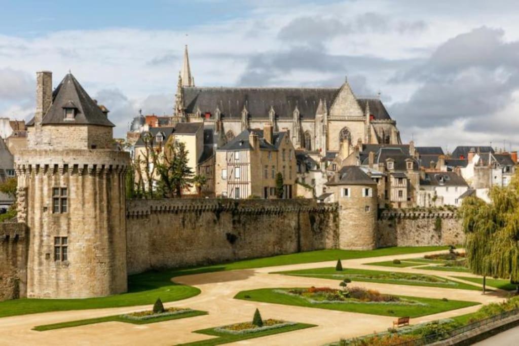 Logement Au Calme Avec Jardin Proche De Vannes Elven Exterior foto